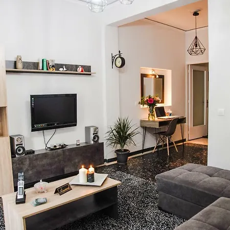 Luxury Apartment Near Acropolis! In The Heart Of Athens! Exterior photo
